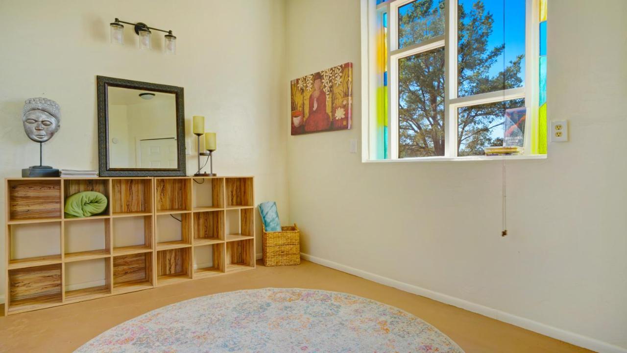 Walk 2 Trails! Pet Friendly! Stunning Views! Villa Седона Екстериор снимка